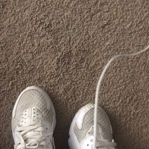 Meet your Posher, Isaiah